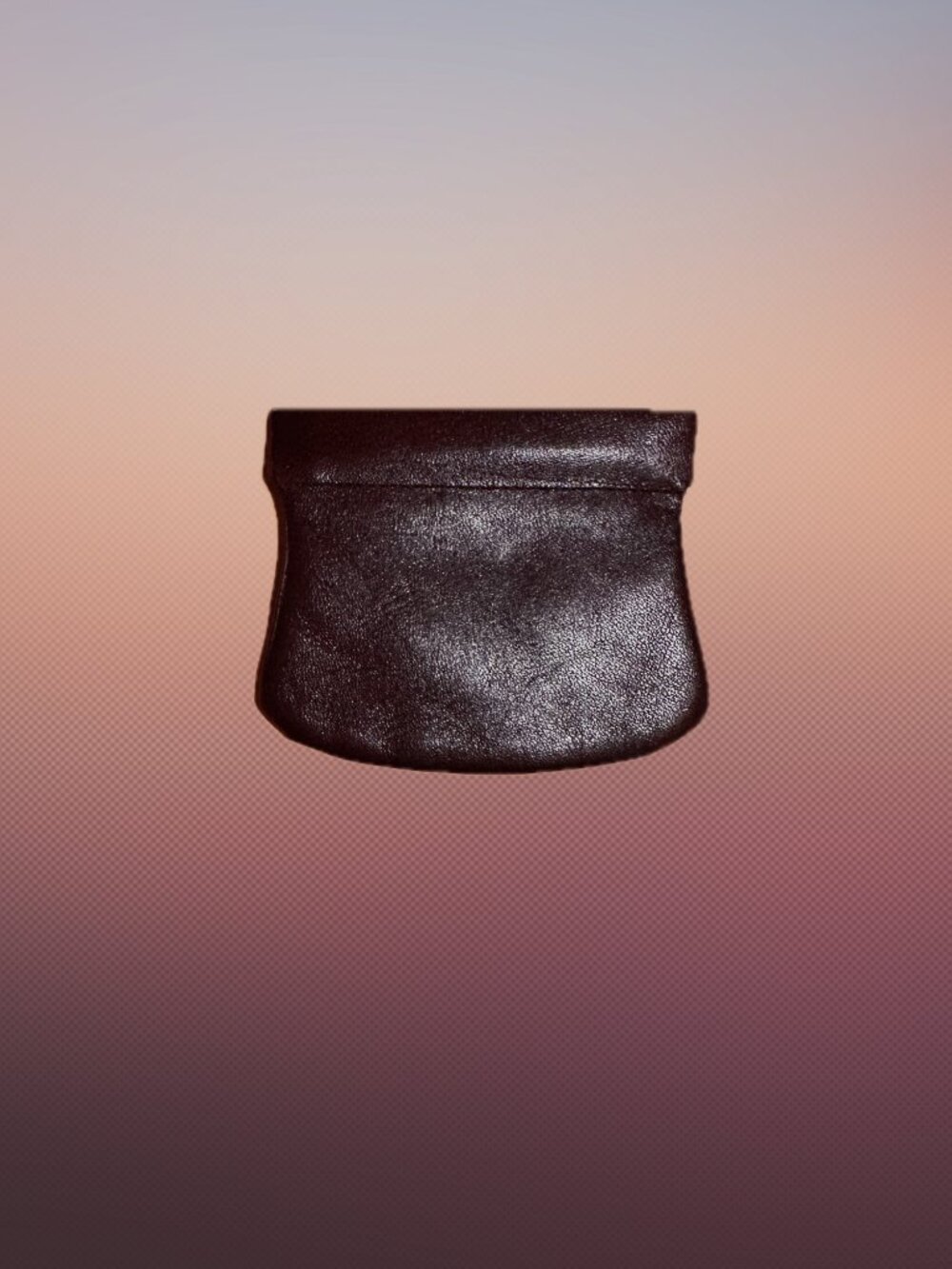 BURGUNDY LEATHER SQUEEZE POUCH